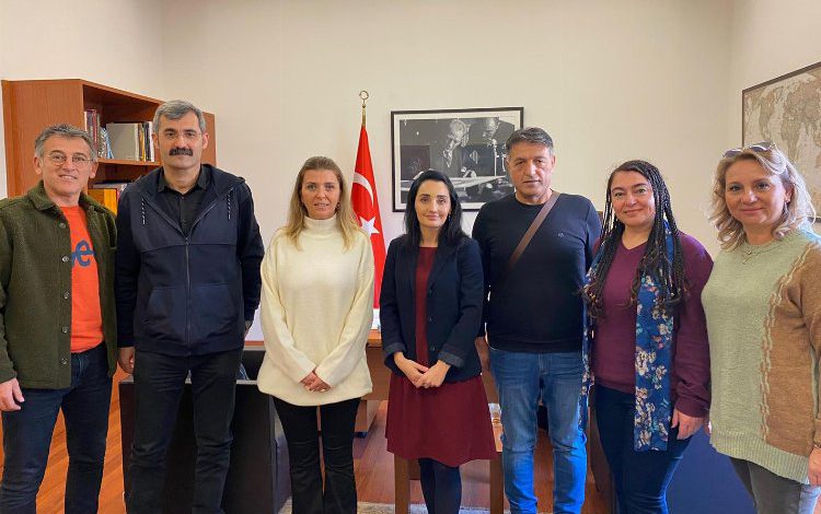 İzmirli eğitimciler Erasmus ile Barcelona’da İzmirli eğitimciler Erasmus ile Barcelona’da