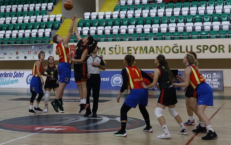 Potada sessiz şampiyona Bursa’da başladı Potada sessiz şampiyona Bursa’da başladı