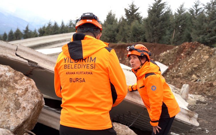Bursa Yıldırım’da nefes kesen tatbikat