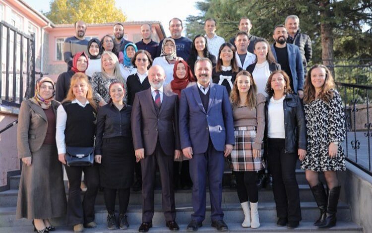 Kayseri Kocasinan’dan öğretmenlere özel Türk kahvesi Kayseri Kocasinan’dan öğretmenlere özel Türk kahvesi