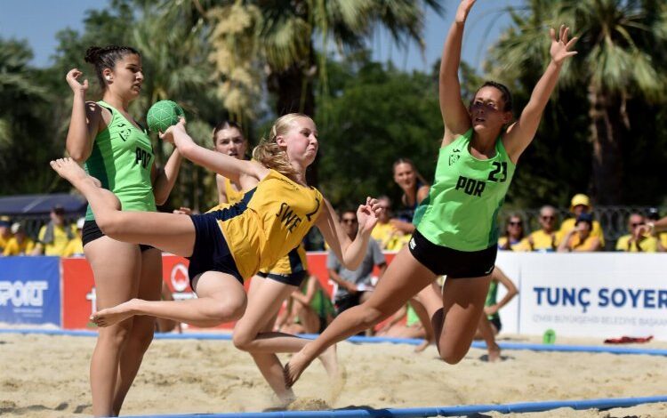 EHF Avrupa U17 Plaj Hentbolu’nda yarı finalistler belli oldu EHF Avrupa U17 Plaj Hentbolu’nda yarı finalistler belli oldu