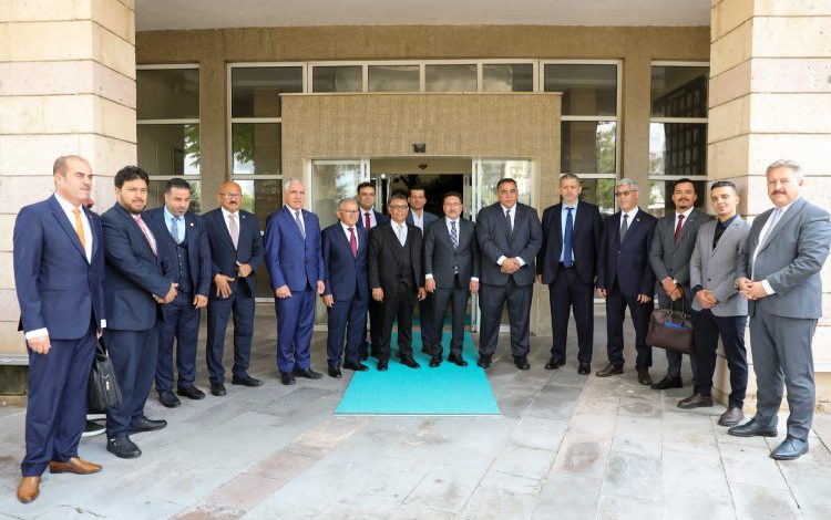 Libyalı heyetten Kayseri Valisi’ne ziyaret Libyalı heyetten Kayseri Valisi’ne ziyaret