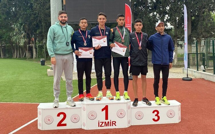 Nevşehir Belediyesi sporcuları İzmir’den madalyalarla döndü Nevşehir Belediyesi sporcuları İzmir’den madalyalarla döndü