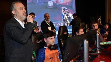 Bursa’da e-spor turnuvasında final heyecanı