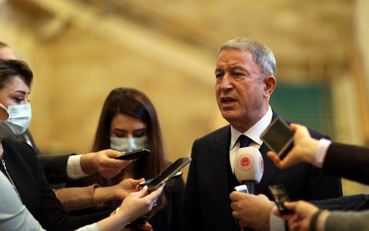 Bakan Akar: “Temennimiz barışçıl çözümdür” Bakan Akar: “Temennimiz barışçıl çözümdür”