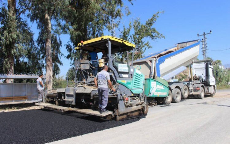 Naras köprüsüne sıcak asfalt Naras köprüsüne sıcak asfalt