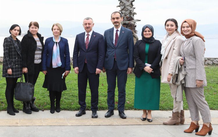 ‘Kocaeli kadınların emeği ile kalkınacak’ ‘Kocaeli kadınların emeği ile kalkınacak’