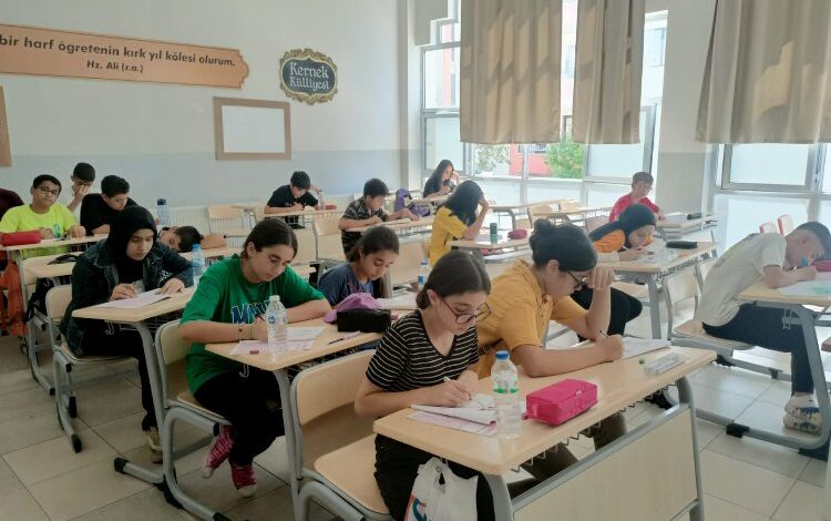 Malatya’dan öğrencilere deneme sınavı Malatya’dan öğrencilere deneme sınavı