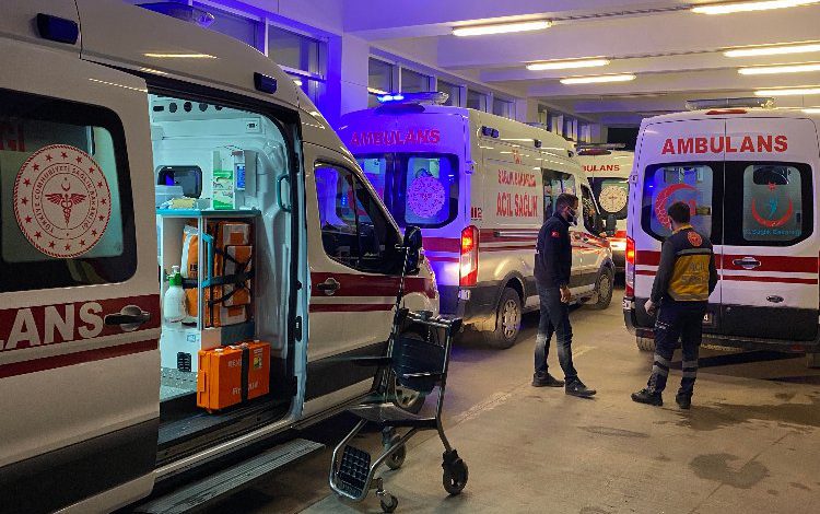 Adıyaman’da trafik kazası: 6 yaralı Adıyaman’da trafik kazası: 6 yaralı