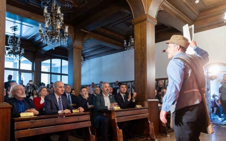 Kurtulmuş Erzurum’da 104. yıl kutlama törenlerinde Kurtulmuş Erzurum’da 104. yıl kutlama törenlerinde