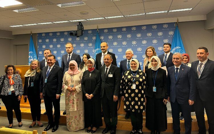 Dünya şehirleri ‘sıfır atık’ temasıyla Üsküdar’da toplanıyor Dünya şehirleri ‘sıfır atık’ temasıyla Üsküdar’da toplanıyor