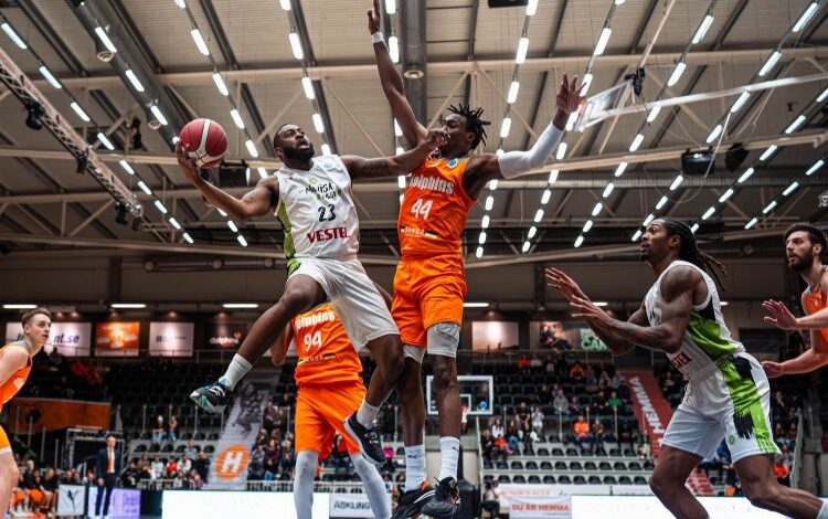 Avrupalı Tarzan’dan bir zafer daha Avrupalı Tarzan’dan bir zafer daha