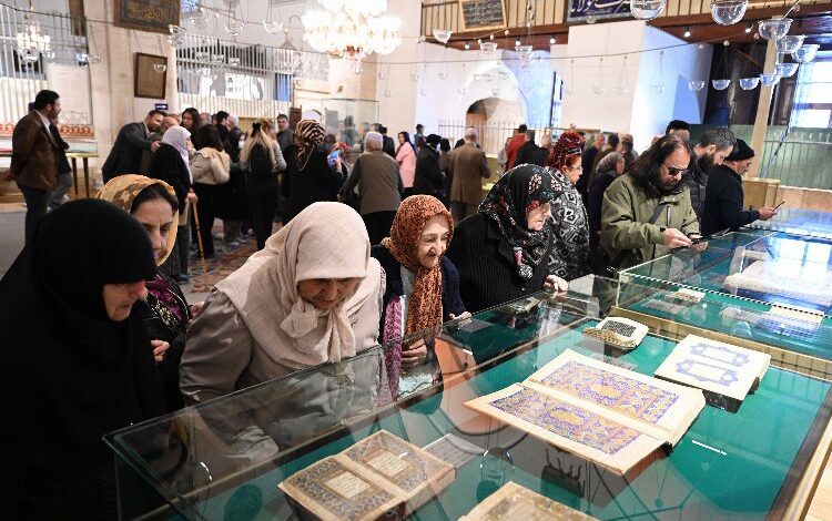 Konya’da afetzedelere şehir morali Konya’da afetzedelere şehir morali