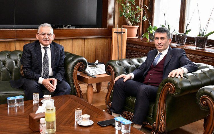 Kayseri Büyükşehir Belediye Başkanı Büyükkılıç, Ankara’da Kayseri Büyükşehir Belediye Başkanı Büyükkılıç, Ankara’da