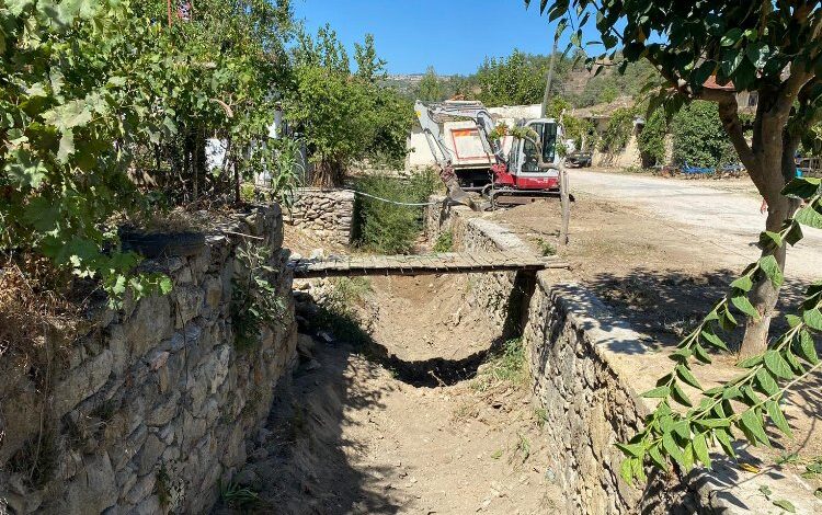 Manisa Demirci’de Yiğitler kışı rahat geçirecek