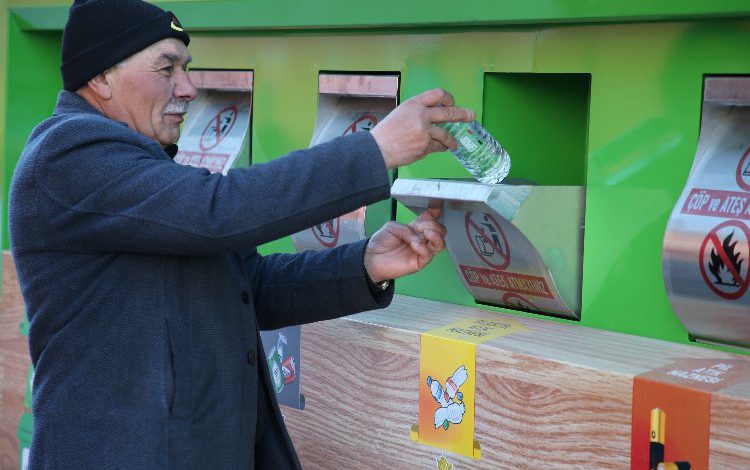 Ankara Gölbaşı Belediyesi’nin temizlik mesaisi