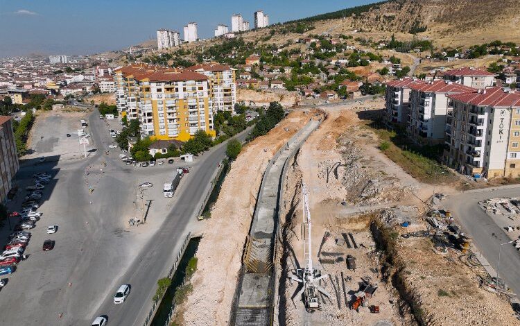 Malatya’da alt ve üstyapı tam gaz sürüyor