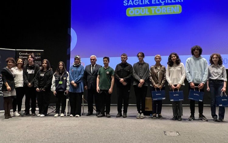 ‘Sağlık Elçileri’ ödülleri sahiplerini buldu