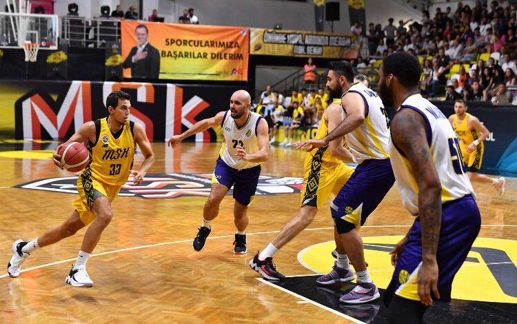 Carettalar sezona galibiyetle başladı Carettalar sezona galibiyetle başladı