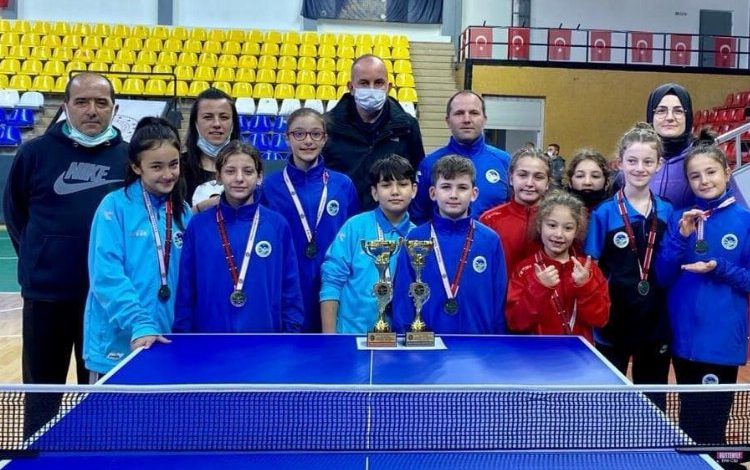 Sakaryalı minik raketler Türkiye Şampiyonasında