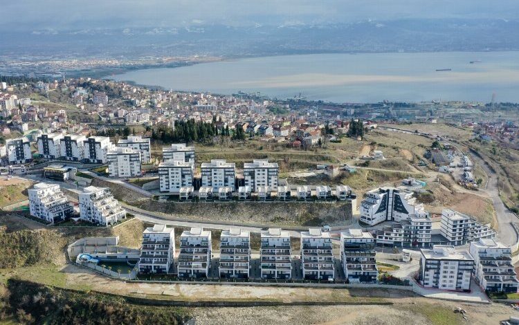 Vadi İzmit’te 8 adet taşınmaz satışta