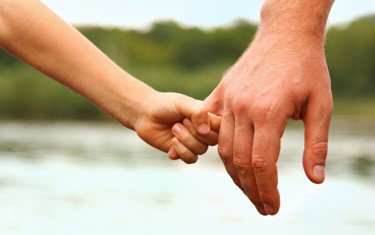 Kız çocuklarında ‘Elektra kompleksi’ne dikkat!