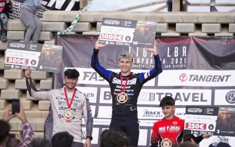 Sakarya Büyükşehir’in sporcusu Eddie, İspanya’da podyumda Sakarya Büyükşehir’in sporcusu Eddie, İspanya’da podyumda