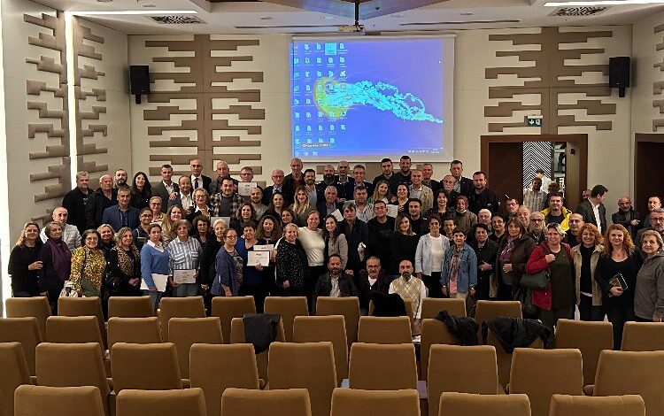 Bursa’da CHP Nilüfer teşkilatı parti tabanı ile buluştu Bursa’da CHP Nilüfer teşkilatı parti tabanı ile buluştu