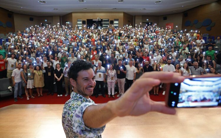 Sanatçı Buray TEMA Vakfı gönüllüleri ile bir araya geldi
