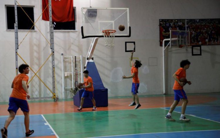 Bursa İnegöl Basketbol takımı potada tarih yazıyor