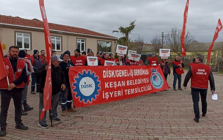 Keşan sendikalı işçilerden ‘vergi adaleti’ çağrısı Keşan sendikalı işçilerden ‘vergi adaleti’ çağrısı