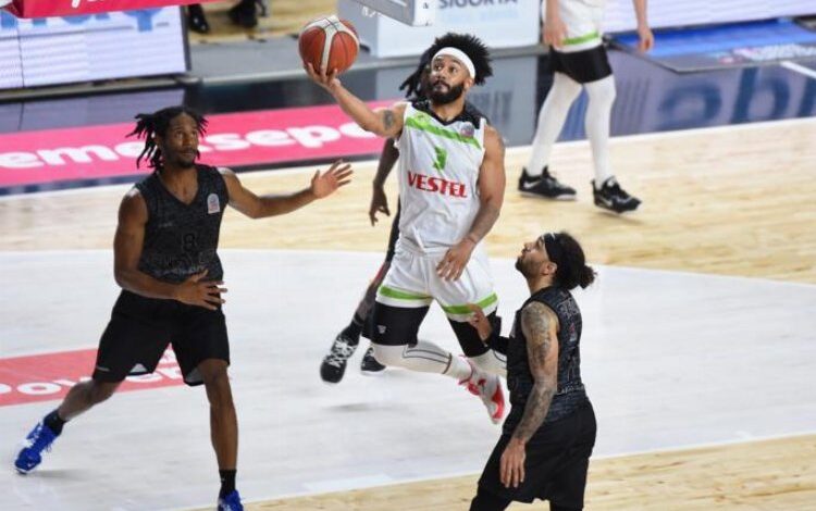 Potanın Tarzanları’nın rakipleri ‘B’elli oldu Potanın Tarzanları’nın rakipleri ‘B’elli oldu