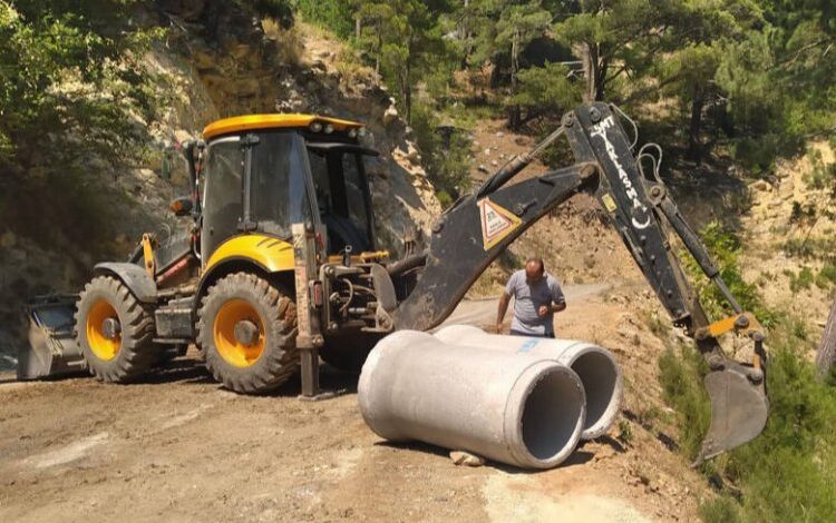 Alanya Taşatan grup yolunda bakım onarım