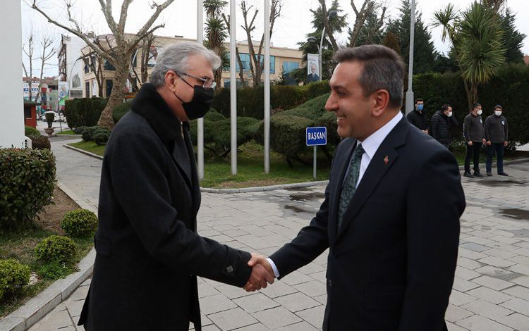 “Sakarya savunma sanayinin en önemli merkezlerinden biri” “Sakarya savunma sanayinin en önemli merkezlerinden biri”