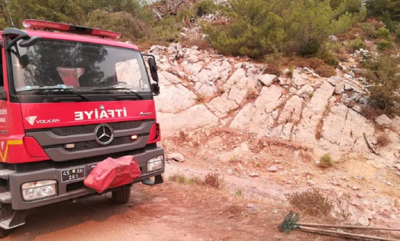Muğla Akçakaya’dan itfaiye ekiplerine teşekkür Muğla Akçakaya’dan itfaiye ekiplerine teşekkür