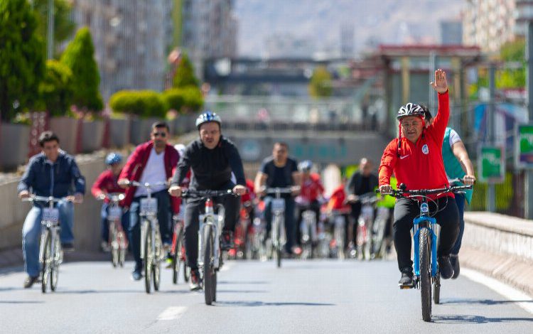 Kayseri Spor A.Ş sporu sevMEhmet dirdi