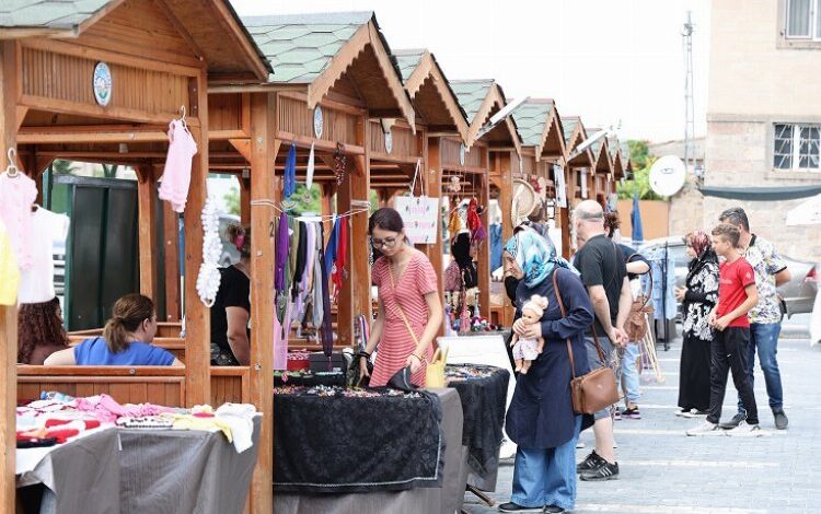 Kayseri Talas’ın Maharetli Eller’i görücüye çıkıyor Kayseri Talas’ın Maharetli Eller’i görücüye çıkıyor