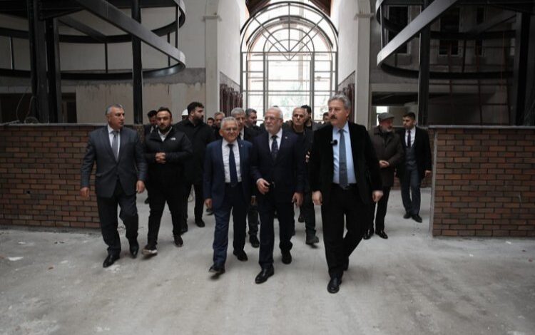 Kayseri Melikgazi’nin örnek projelerine Elitaş’tan tam not Kayseri Melikgazi’nin örnek projelerine Elitaş’tan tam not