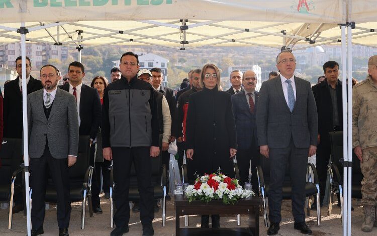 Nevşehir’de 8 bin fidan toprakla buluştu Nevşehir’de 8 bin fidan toprakla buluştu