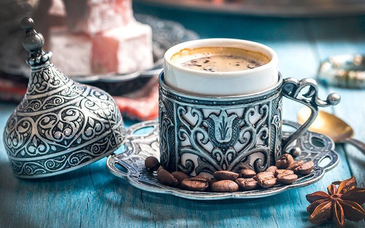 Türk kahvesi filtre kahvenin gerisinde kaldı