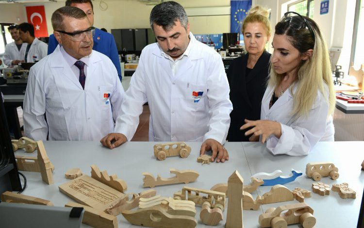 Yıldırım Belediyesi’nden ‘işsizliğe’ karşı eğitim çözümü Yıldırım Belediyesi’nden ‘işsizliğe’ karşı eğitim çözümü