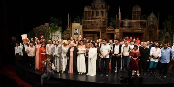 Türkiyenin en büyüğü ‘Pera Müzikali’ seyircisiyle buluşacak