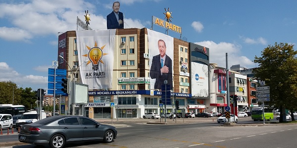 Odabaş: ‘AKP ve Macit Haldız’dan haklarınızı aldım’