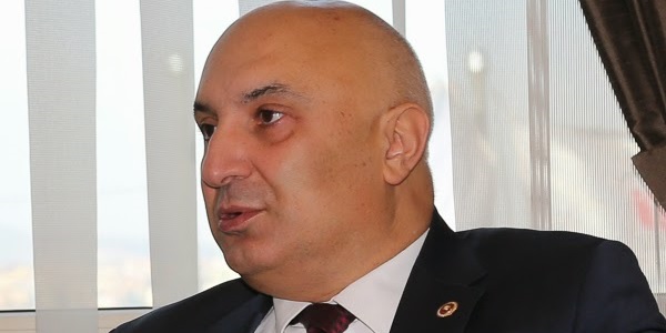 Özkoç: ‘AKP 10 Kasımda dahi saygısızlık etmeden duramadı’