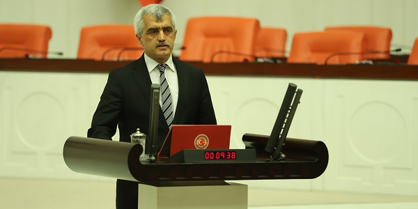 Gergerlioğlu: ‘KHK’lının aracına kamyon çarpınca sigorta parası yok’