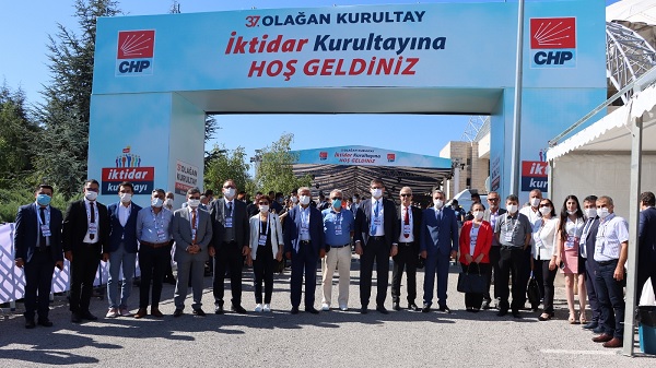 CHP Kocaeli kurultay delegeleri 37’nci Olağan Kurultay’da