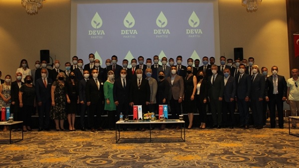 Demokrasi ve Atılım Partisi (DEVA) Kocaeli Teşkilatı basınla tanıştı