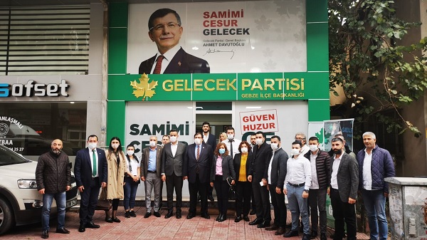 Gelecek Partisi Kocaeli’nin kurmayları 3 ilçe teşkilatını ziyaret etti