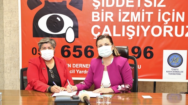 ‘Şiddetsiz Bir İzmit’ için imzaları attılar