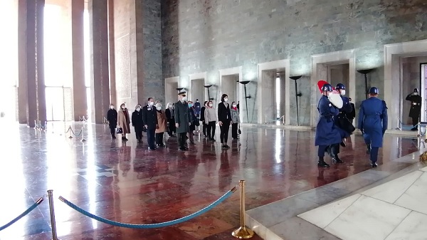 Vatan Partisi Öncü Kadın’dan Anıtkabir Ziyareti